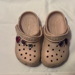 CROCS Kids' Sandals with Heart Charms - Light Pink